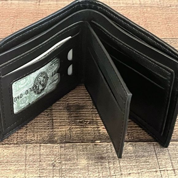 Men’s Bi-Fold Faux Leather Wallet- Laurant Bennet Signature Diamond Pattern - Picture 6 of 7